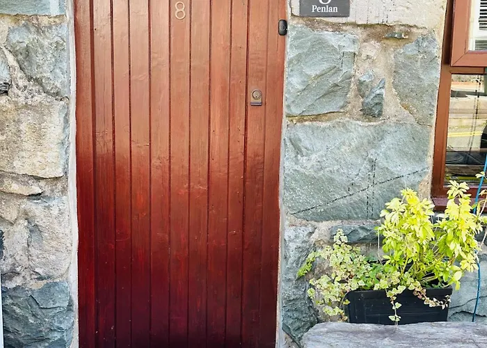 Trawsfynydd Stone Cottage